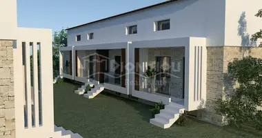 4 bedroom house in Kalyves Polygyrou, Greece