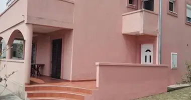 5 bedroom house in Susanj, Montenegro