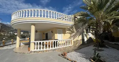 Квартира 4 комнаты в Каргыджак, Турция