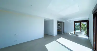 Villa 4 bedrooms in lAlfas del Pi, Spain