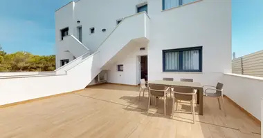 Mieszkanie 2 pokoi w Torrevieja, Hiszpania