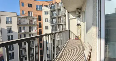 Квартира 3 комнаты в Тбилиси, Грузия