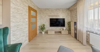 Appartement 3 chambres dans Piaseczno, Pologne