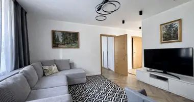 Mieszkanie 3 pokoi w Ryga, Łotwa