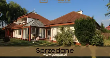 Дом 10 комнат в Smolice, Польша