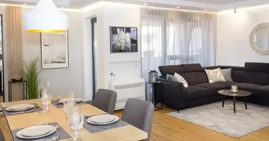 Квартира 3 комнаты в Варна, Болгария