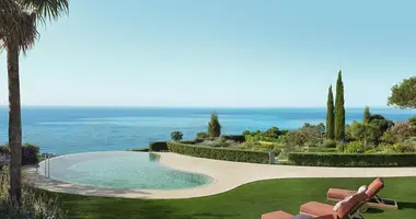 Mieszkanie 4 pokoi w Benalmadena, Hiszpania