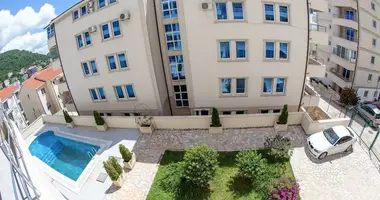 Квартира в Петровац, Черногория