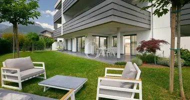 Apartamento 3 habitaciones en SantAlessandro, Italia
