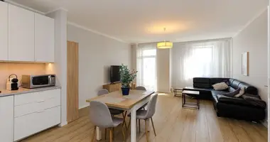 Apartamento 2 habitaciones en Varsovia, Polonia