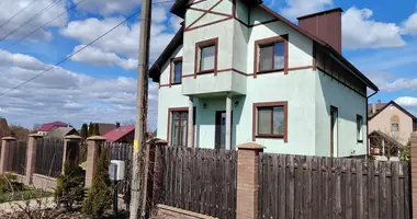 Haus 15 zimmer in Fanipal, Belarus