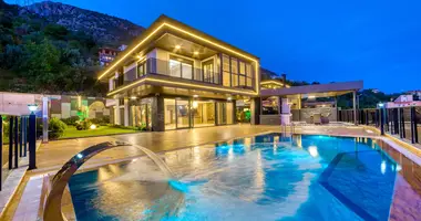Villa 4 bedrooms in Kestel, Turkey