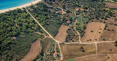 Terrain dans Megali Panagia, Grèce