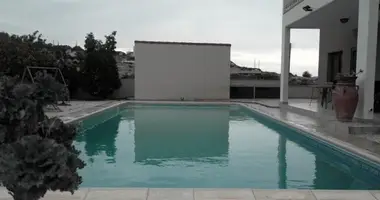 Квартира 4 спальни в Като Полемидия, Кипр