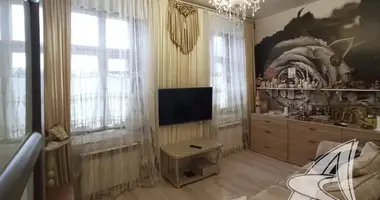 Apartamento 3 habitaciones en Kobriny, Belarús