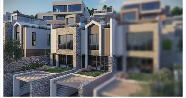 4 bedroom house in Gornja Lastva, Montenegro