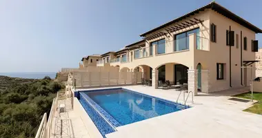 3 bedroom apartment in Kouklia, Cyprus
