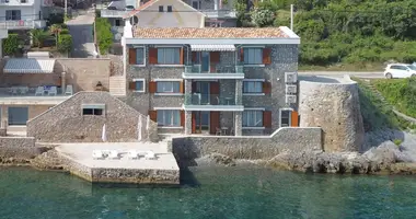 Haus 4 Schlafzimmer in Krasici, Montenegro