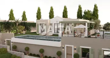 Villa dans Gumusluk, Turquie