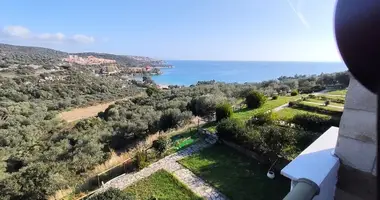 Townhouse 4 bedrooms in Pyrgadikia, Greece