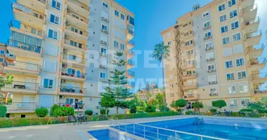 Mieszkanie 3 pokoi w Alanya, Turcja