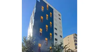 Lager 33 m² in Tirana, Albanien