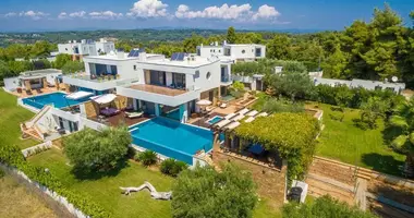 Villa 5 room villa in Siviri, Greece