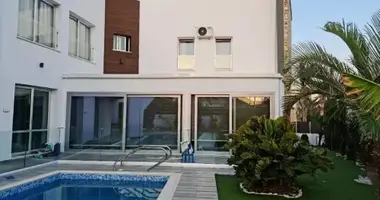 Appartement 5 chambres dans Oróklini, Chypre