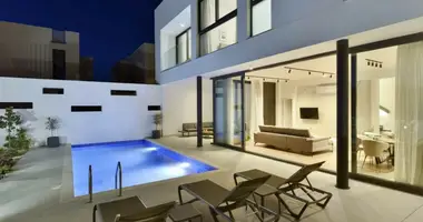 Haus 3 Schlafzimmer in Paralimni, Zypern