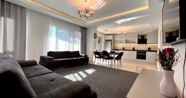Apartamento 5 habitaciones en Alanya, Turquía