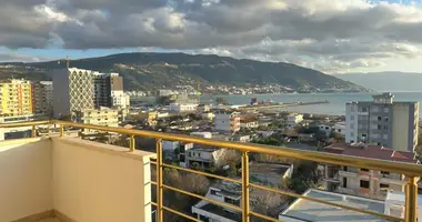 Квартира 2 комнаты в Влёра, Албания