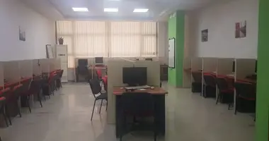Коммерческое помещение 139 м² в Тирана, Албания
