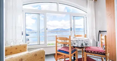 Wohnung in Tivat, Montenegro