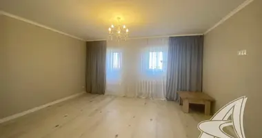 Apartamento 3 habitaciones en Kobriny, Belarús