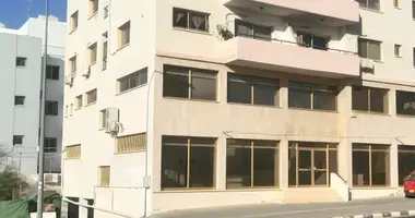 Shop 385 m² in Nicosia, Cyprus