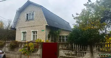 Maison 2 chambres dans Piatryski, Bélarus