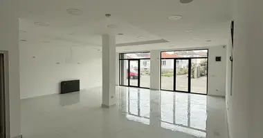 Office 892 m² in Montenegro