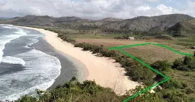 Участок земли в Lombok Barat, Индонезия