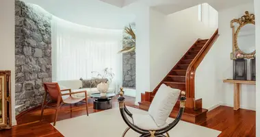 Dom 4 pokoi w Funchal, Portugalia