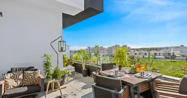 Apartamento 3 habitaciones en Orihuela, Španjolska