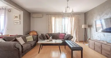 Apartamento 3 habitaciones en Budva, Montenegro