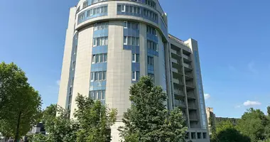 Oficina 68 m² en Minsk, Belarús