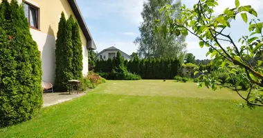 Dom 5 pokojów w Dzilnuciems, Łotwa