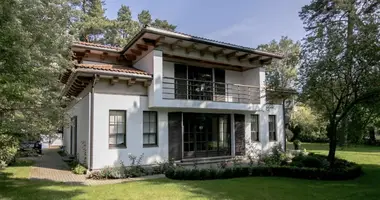 5 room house in Riga, Latvia