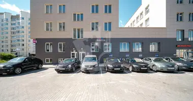 Propriété commerciale 303 m² dans Minsk, Bélarus