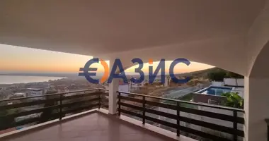 Квартира 2 комнаты в Святой Влас, Болгария