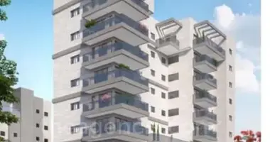 Квартира 5 комнат в Хадера, Израиль