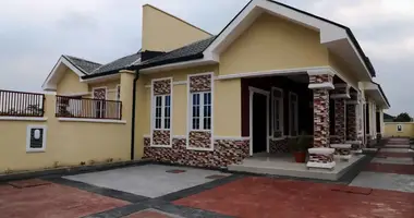 Bungalow 3 bedrooms in Shagamu, Nigeria