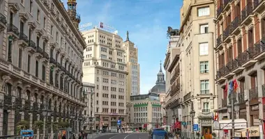 Hotel 95 rooms in Centro, Spain
