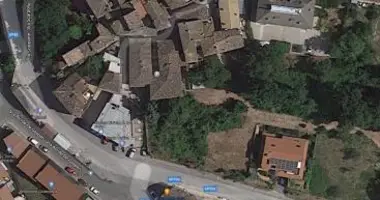 Casa 13 habitaciones en Terni, Italia